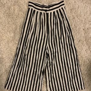 Light weight stripped culottes